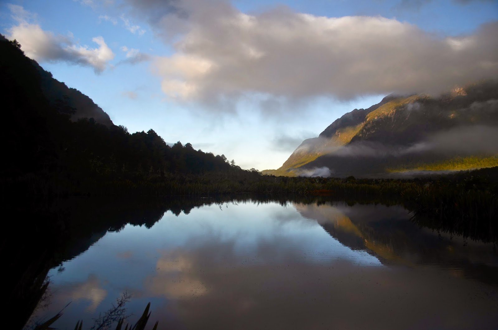 Mirror lake Queenstown , Newzealand by Travel Jaunts