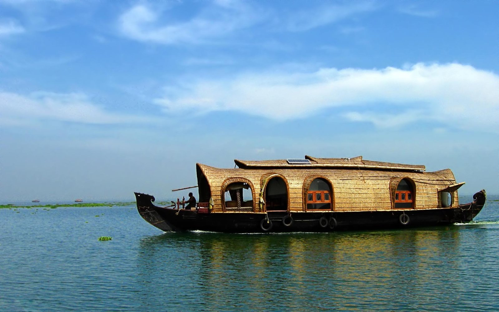 Backwaters- Kerela