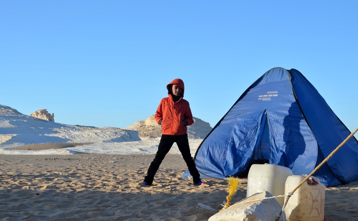 camping in white desert by Travel Jaunts