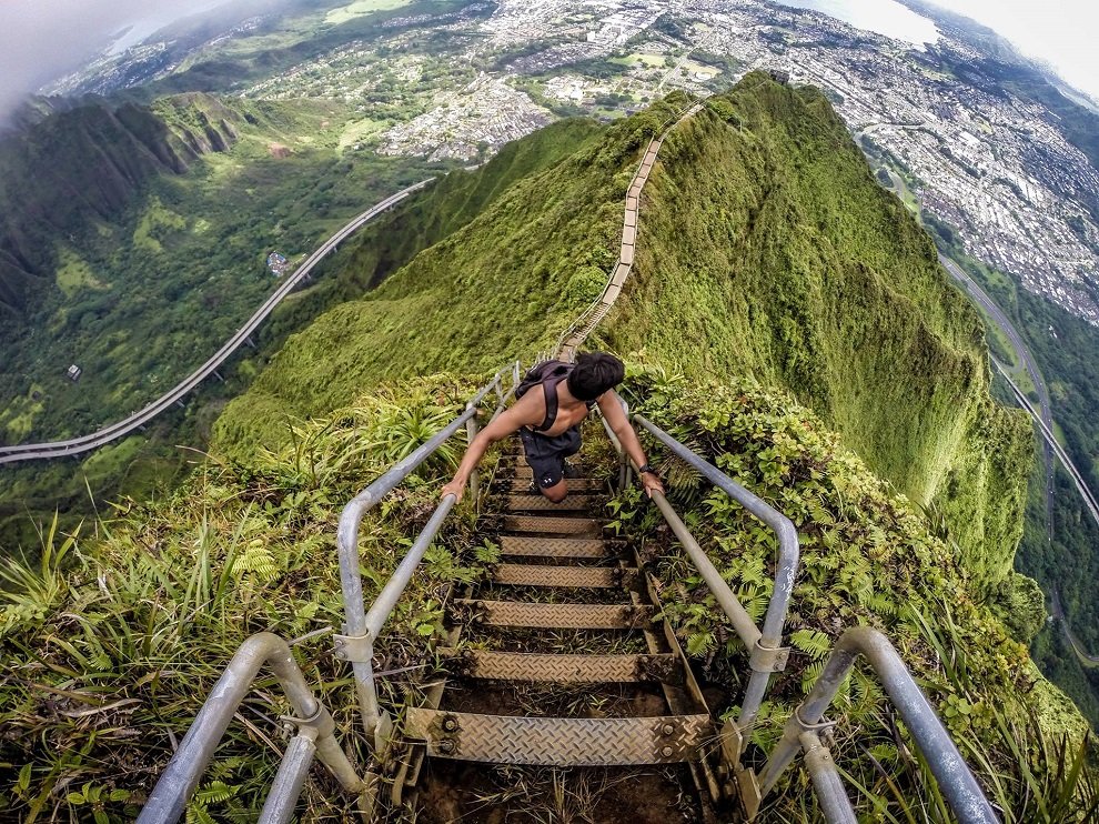 Haiku Stairs (courtesy: Miguel Toralba)