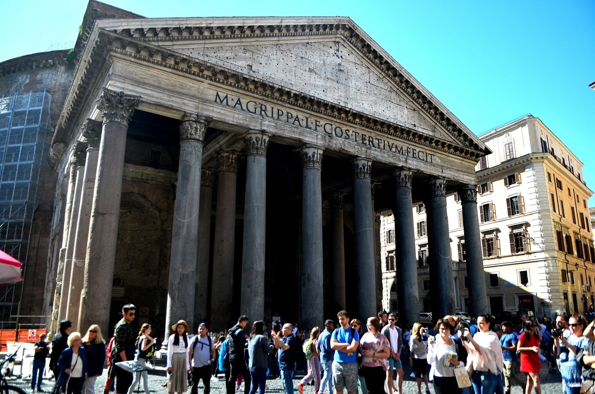 Pantheon, Rome by Travel-Jaunts.com