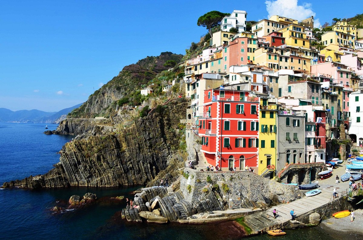 Cinque Terre- Italian riviera by Travel Jaunts