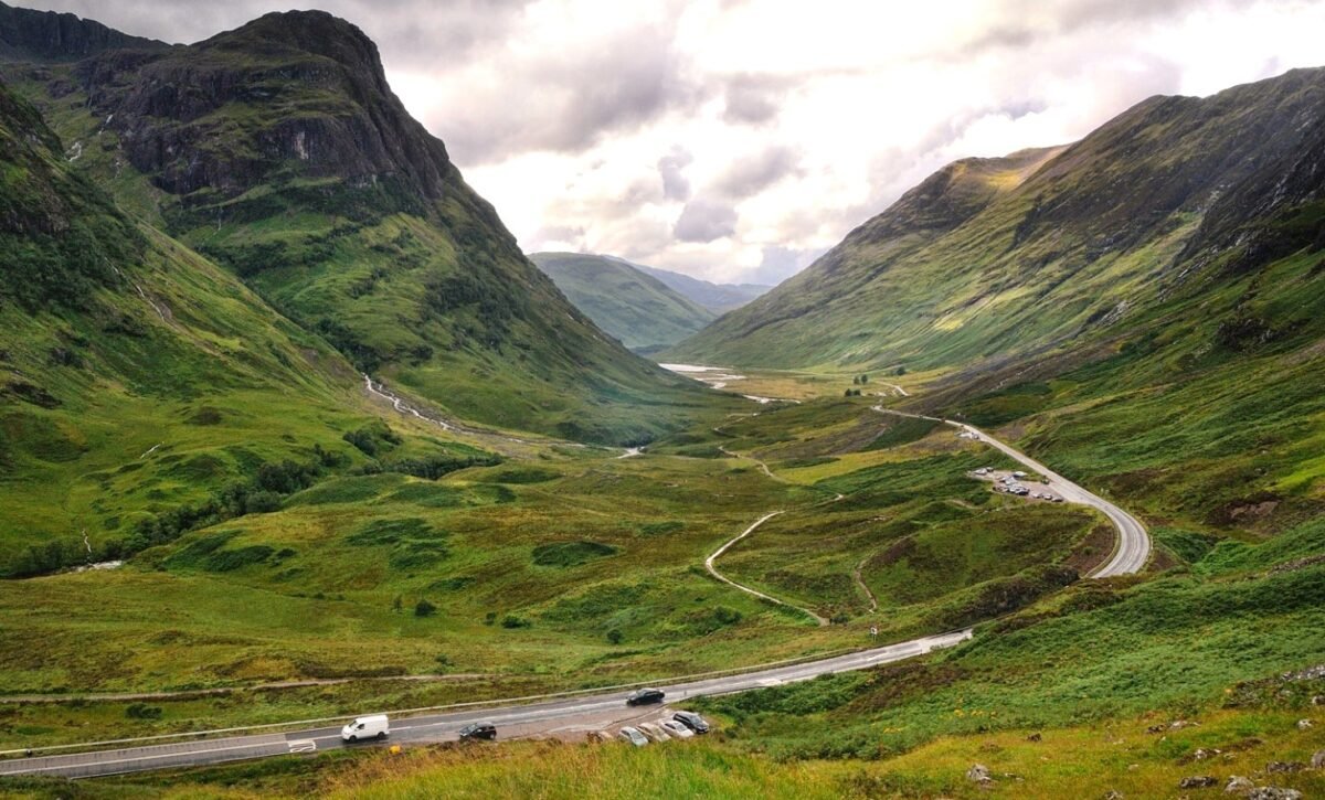 Top 15 Places to Visit in England and Scotland: Ultimate UK Travel Bucket List | Travel Jaunts