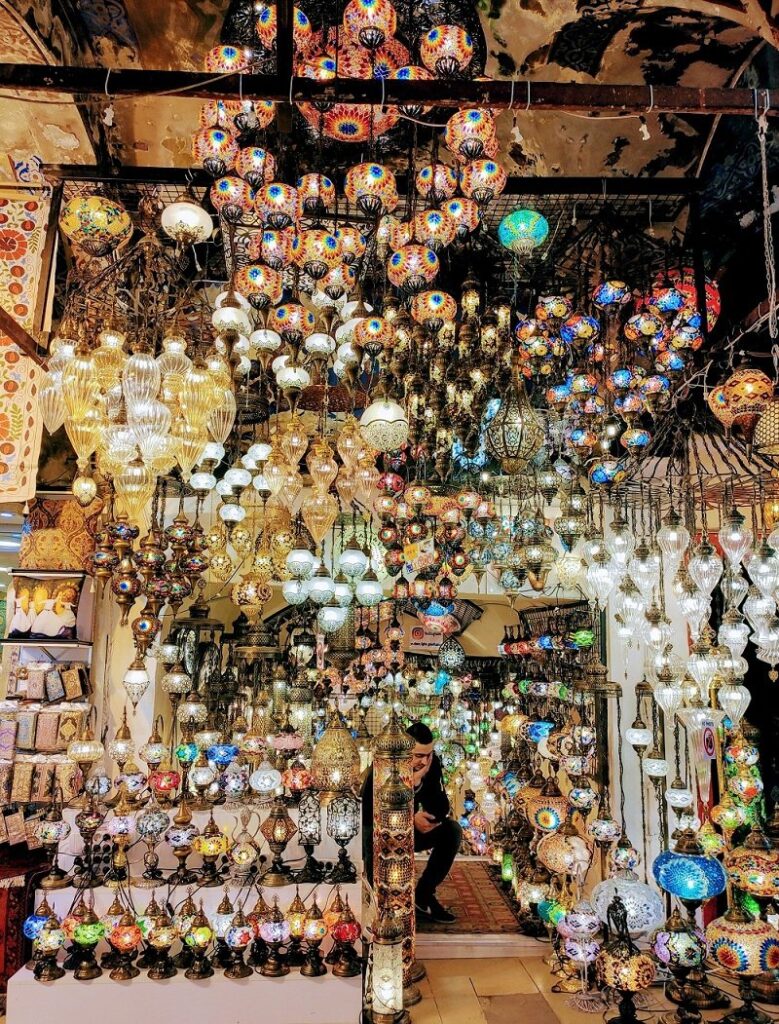 Best place to shop in the World: Istanbul’s Grand Bazaar!