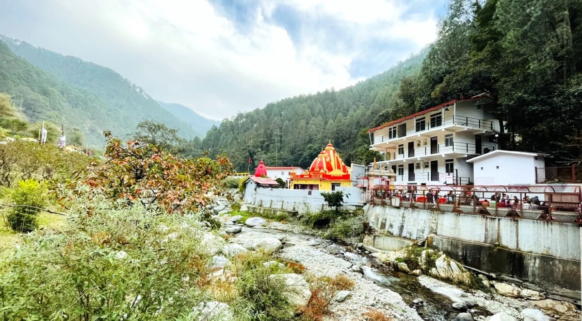 Eat Sleep Pray in Kumaon Hills of Uttarakhand | Travel Jaunts Eat Sleep Pray in Kumaon Hills of Uttarakhand | Travel Jaunts