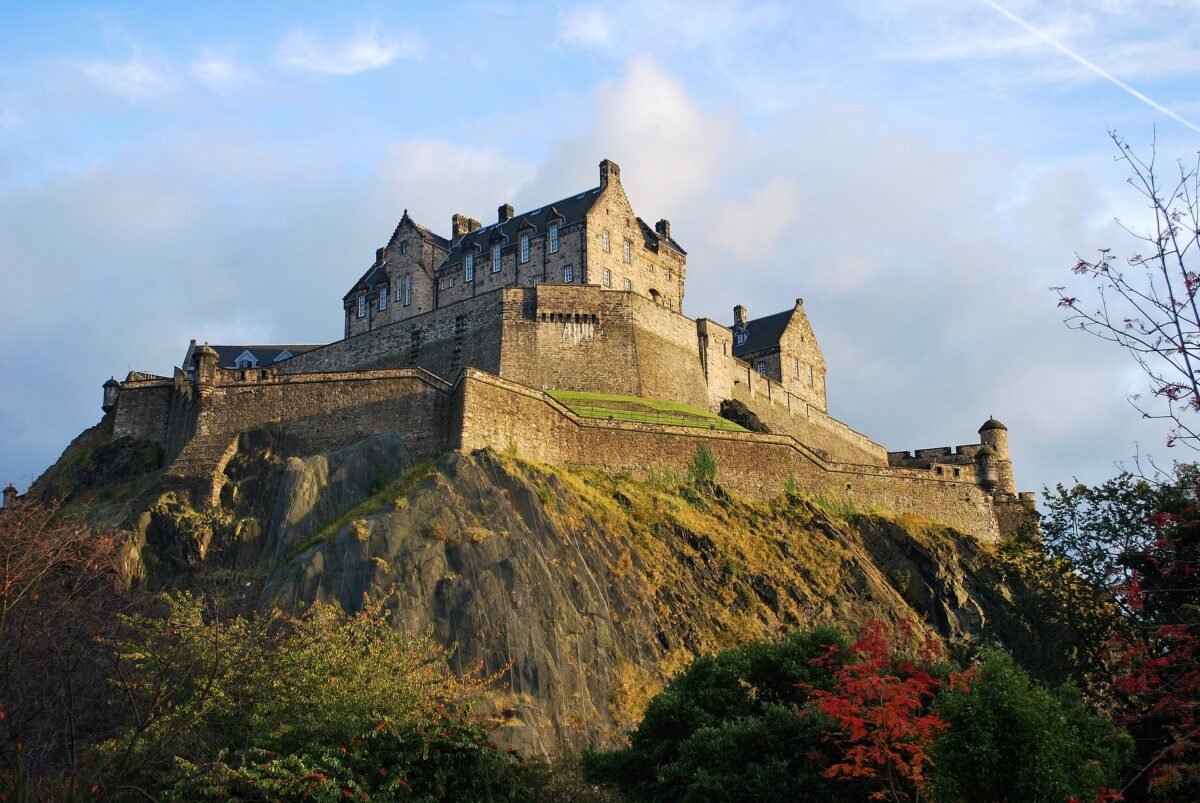 Top 15 Places to Visit in England and Scotland: Ultimate UK Travel Bucket List | Travel Jaunts